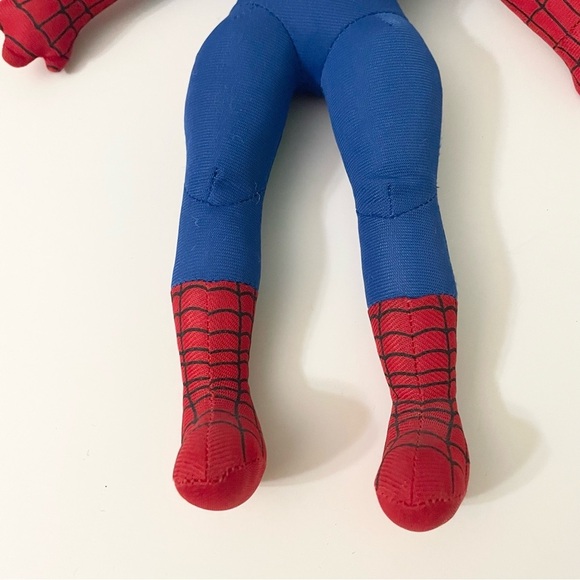 Marvel Comics 12" Spider-man Spiderman Soft Plush-Spiderman Plush - Picture 6 of 16